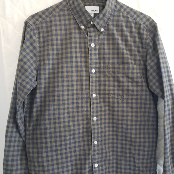 Sonoma Casual Button-Down Shirt - Picture 2 of 5